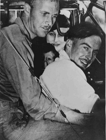 ray whitehead and rex nicholls tasman flight 1934 0187-0025